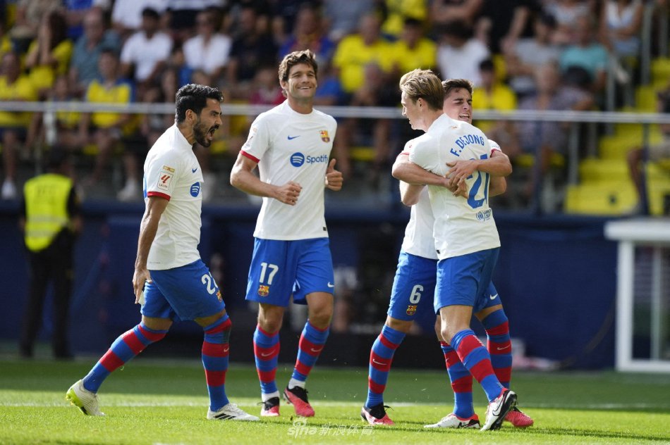 力撕开防线 力撕开防线